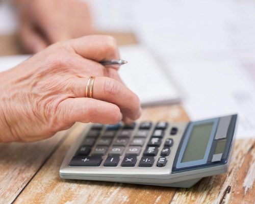 idoso-idosa-terceira-idade-aposentadoria-velho-velhice-inss-previdencia-privada-1532120894986_v2_1920x1280 idoso-idosa-terceira-idade-aposentadoria-velho-velhice-inss-previdencia-privada-1532120894986_v2_1920x1280